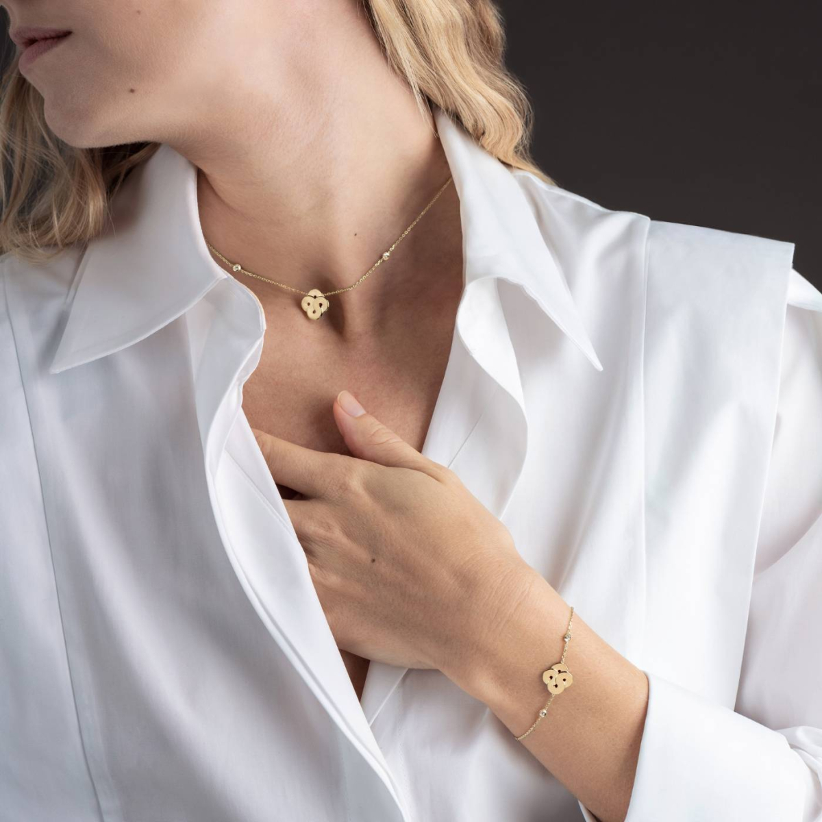 Collier Ras Du Cou Plaqué Or Jaune Avec Boules - 41 Cm, 19 Grammes, Occasion, Style Vintage